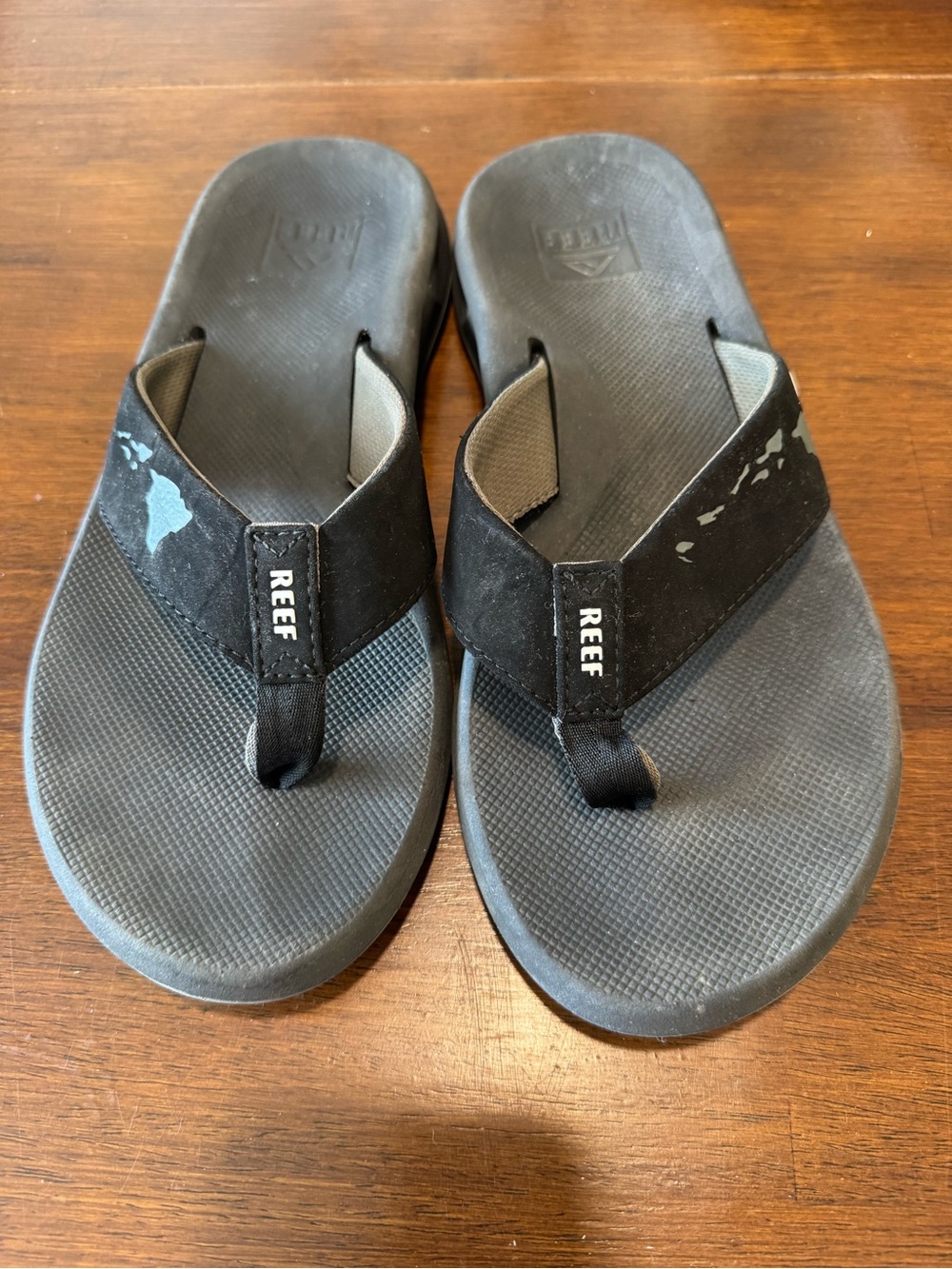 Reef Cushion Phantom 2.0 Flip Flops Black Size 10 Hawaiian Islands